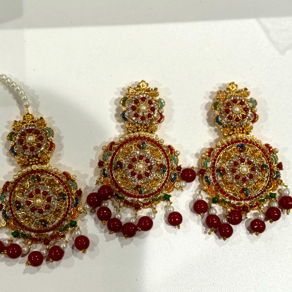 Maroon gold plated earrings and teeka set